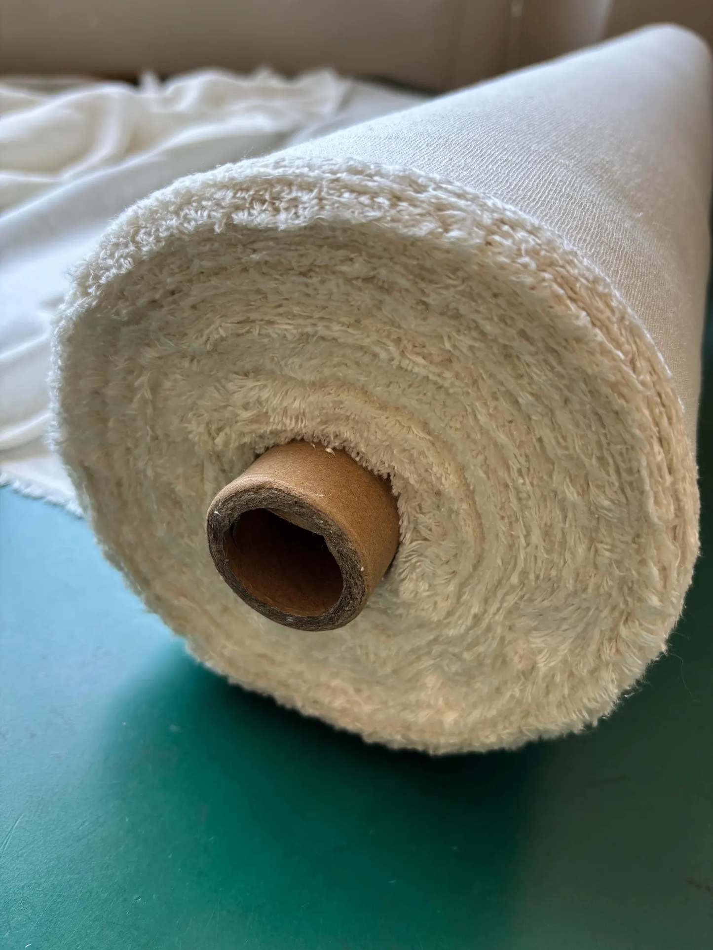 23 Momme Noil Poplin 114cm Width - Natural White